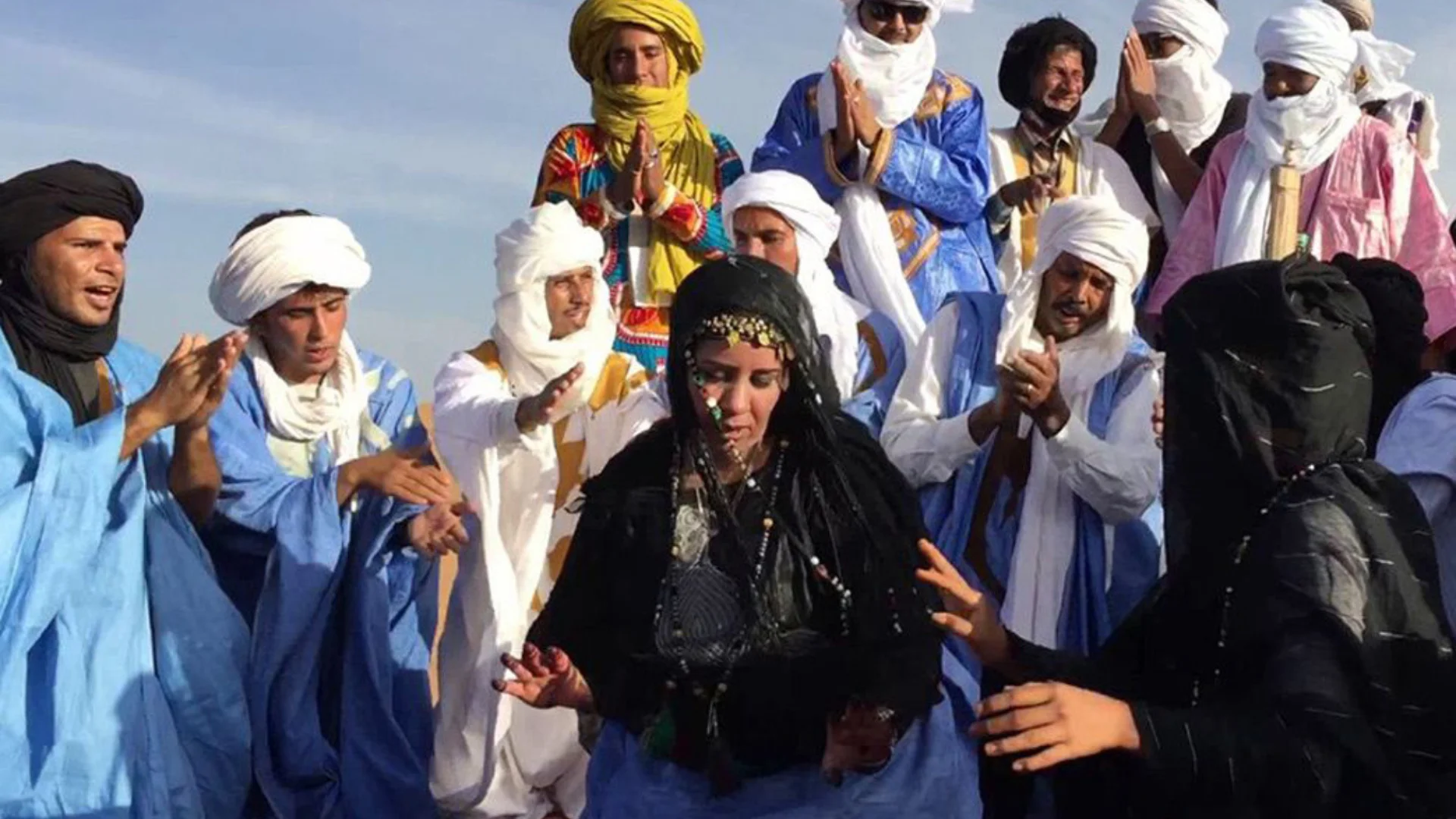 La Danse Guedra : Rituel et Art du Sahara Marocain